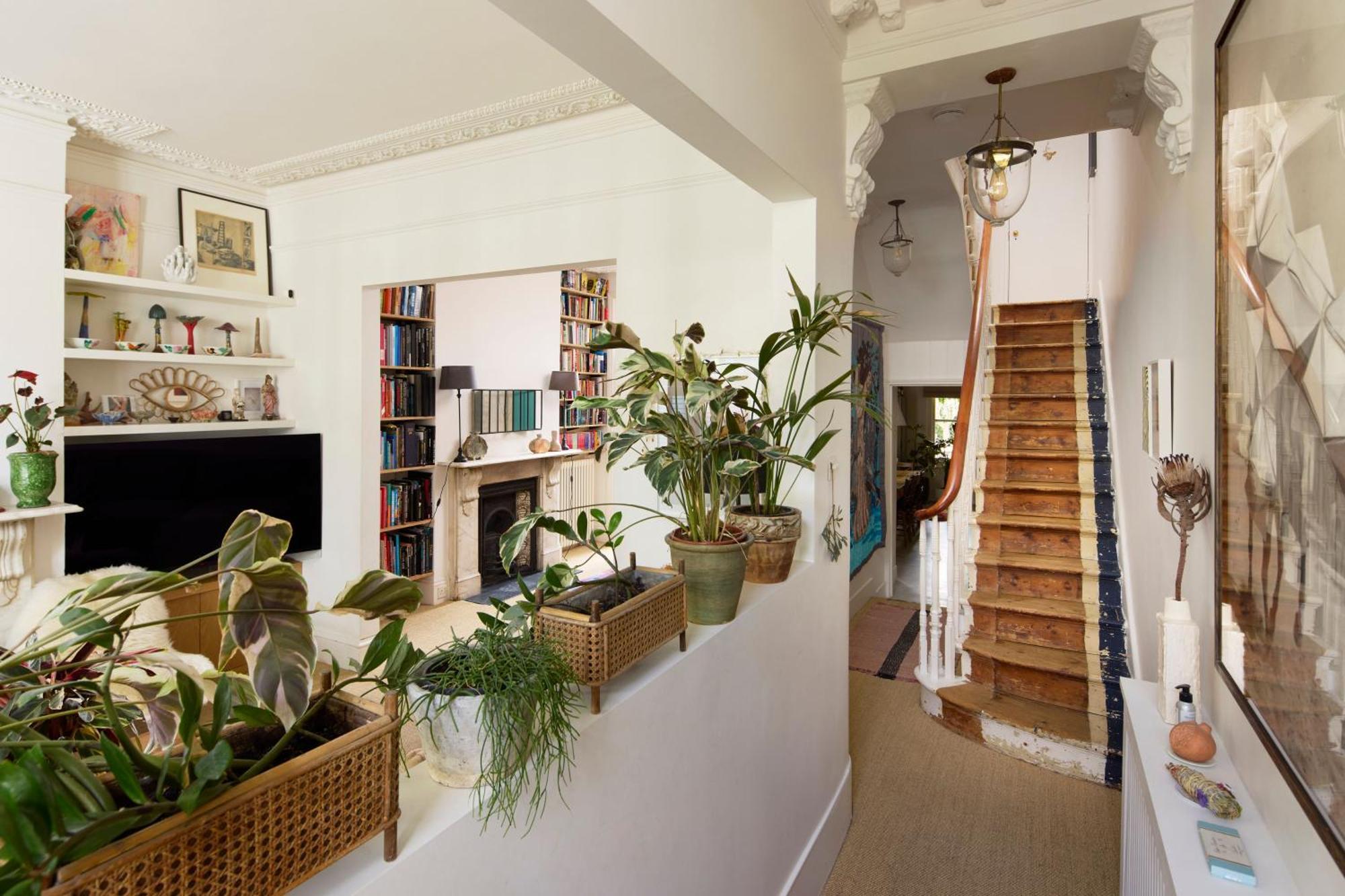 Art-inspired Designer Family - Private Garden Londra